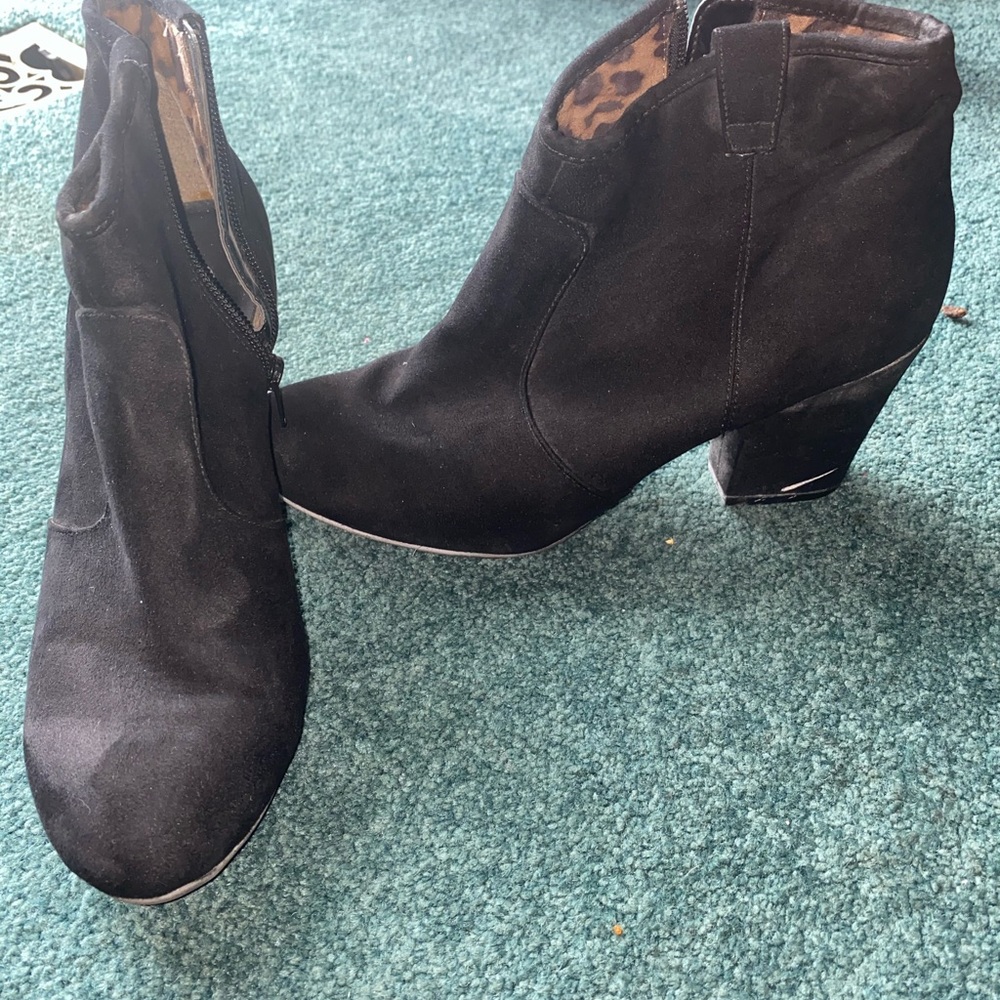 Booties - Picture 3 of 5